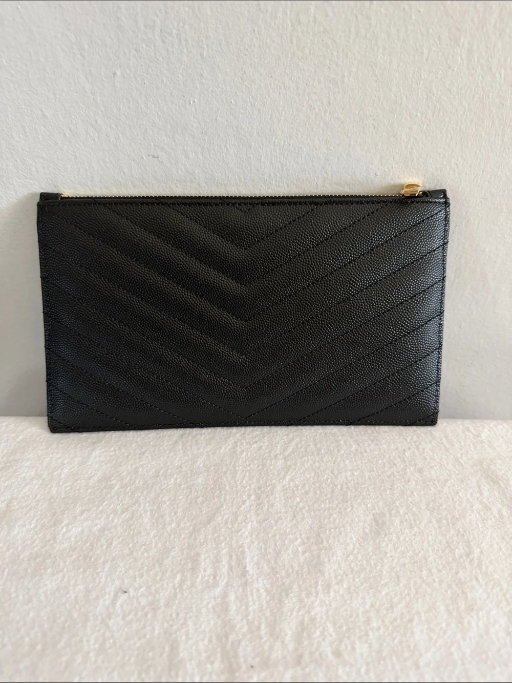 YSL Grain De Poudre Monogramme Pouch - Picture 3 of 11